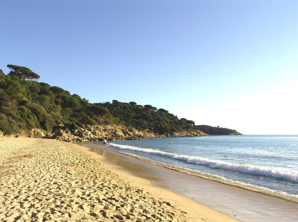 Vic'S Land Holidays Grimaud Εξωτερικό φωτογραφία