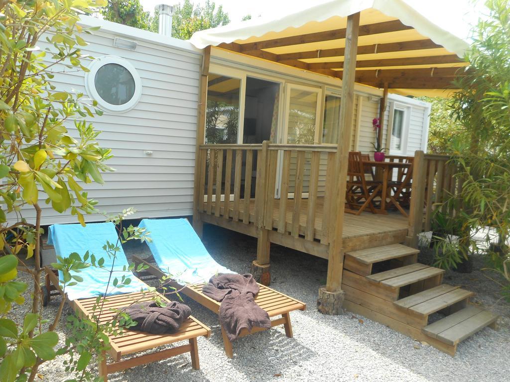 Vic'S Land Holidays Grimaud Δωμάτιο φωτογραφία